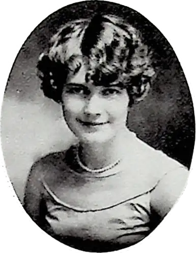 Photo of Bess Darby