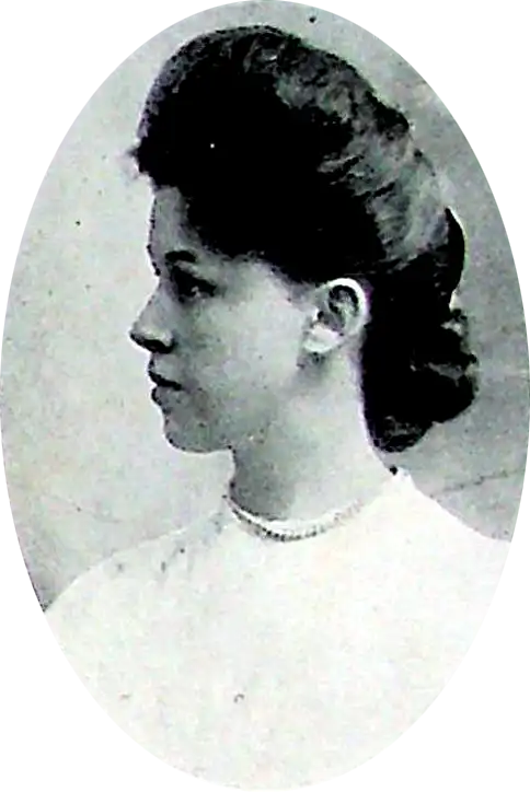 Photo of Laura Wilson