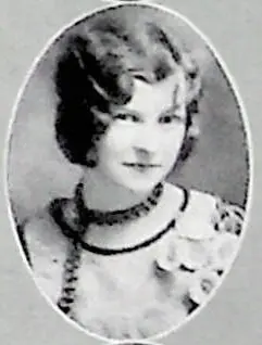 Photo of Louise Gibbs