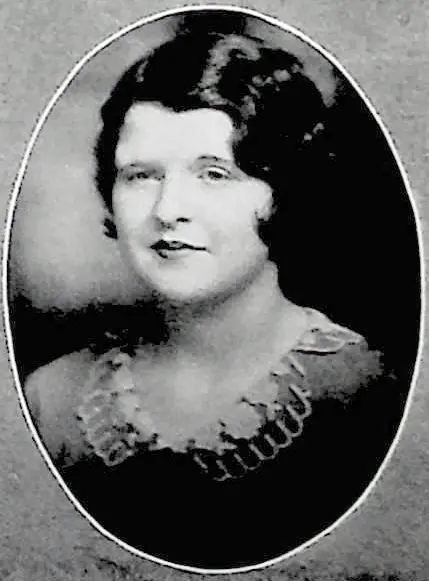 Photo of Ruth Alston